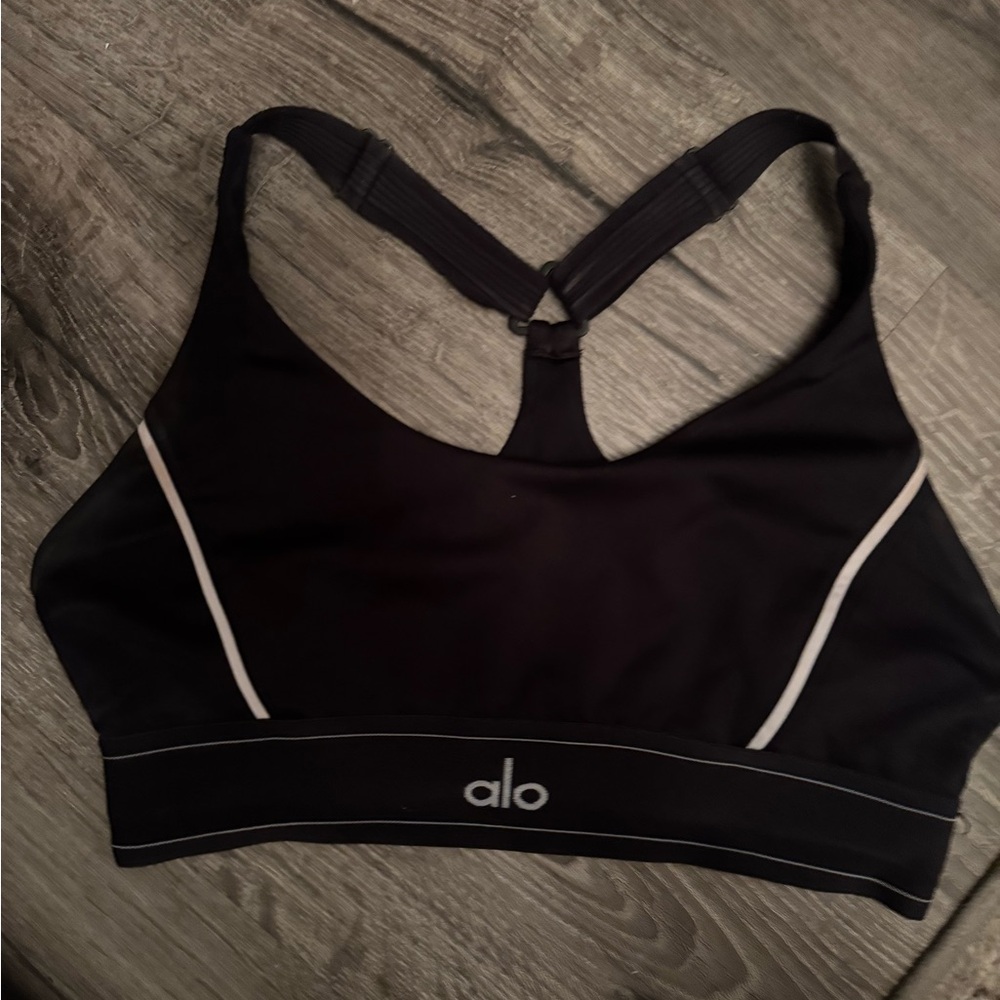 Alo sports bra